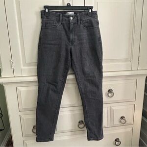 Universal Thread Women's Dark Gray Skinny Jeans